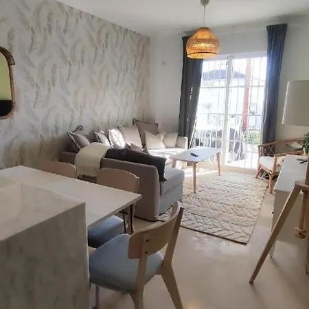 Charming 3 Bedrooms With A Sea View